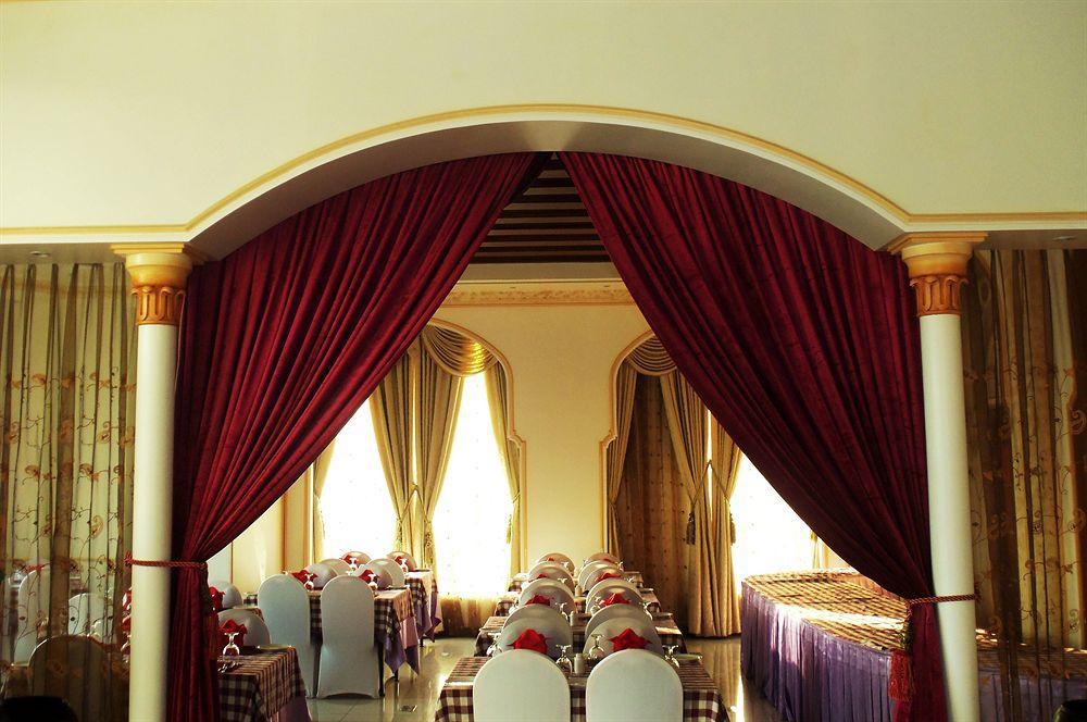 Al Maha Int Hotel Oman Maskat Restauracja zdjęcie